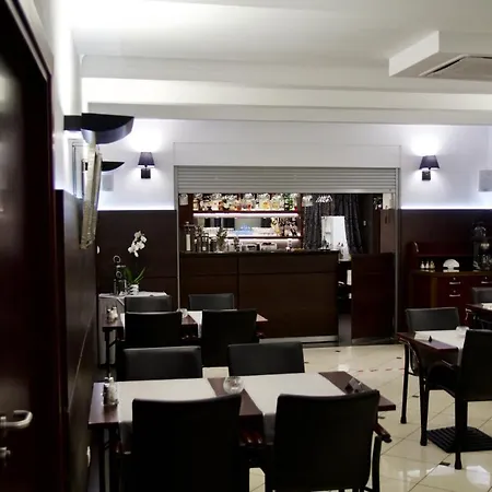 Patria Centrum Ζακοπάνε