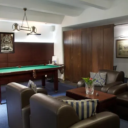 Patria Centrum 3* Ζακοπάνε