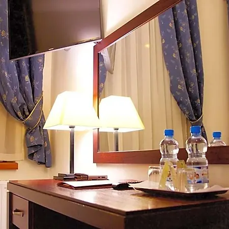 Hotel Patria Centrum 3*