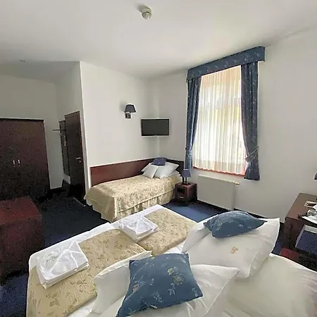 Hotel Patria Centrum 3*