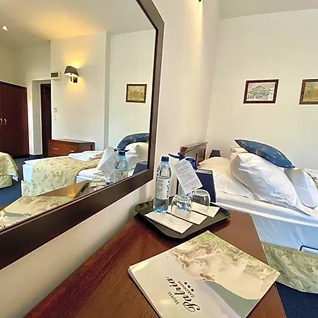 Hotel Patria Centrum 3*